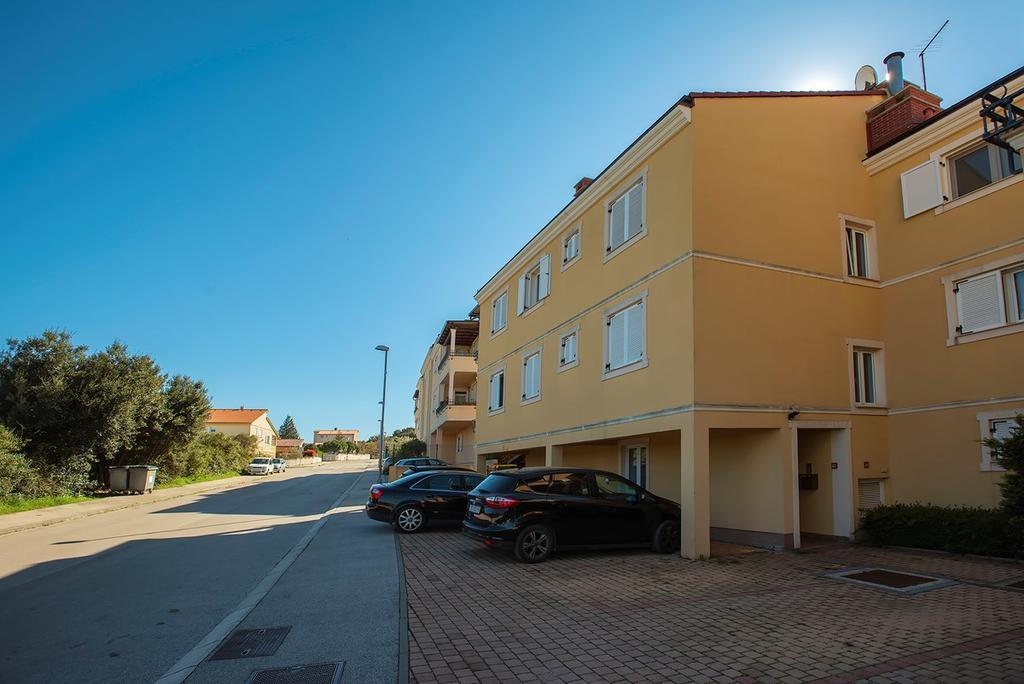 Apartment Bella Pula Luaran gambar